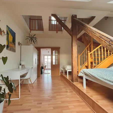 Rooftop View Apartment